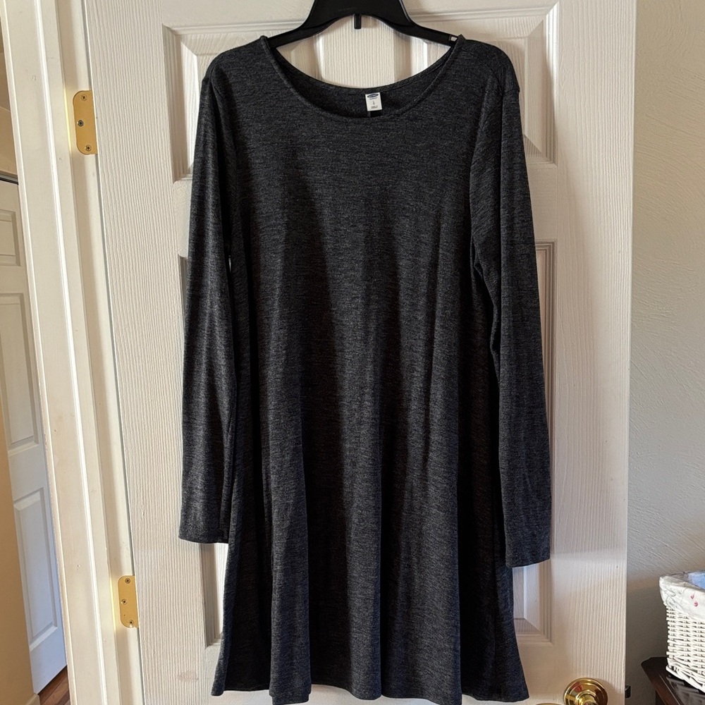 Elegant Black Long Sleeve Dress